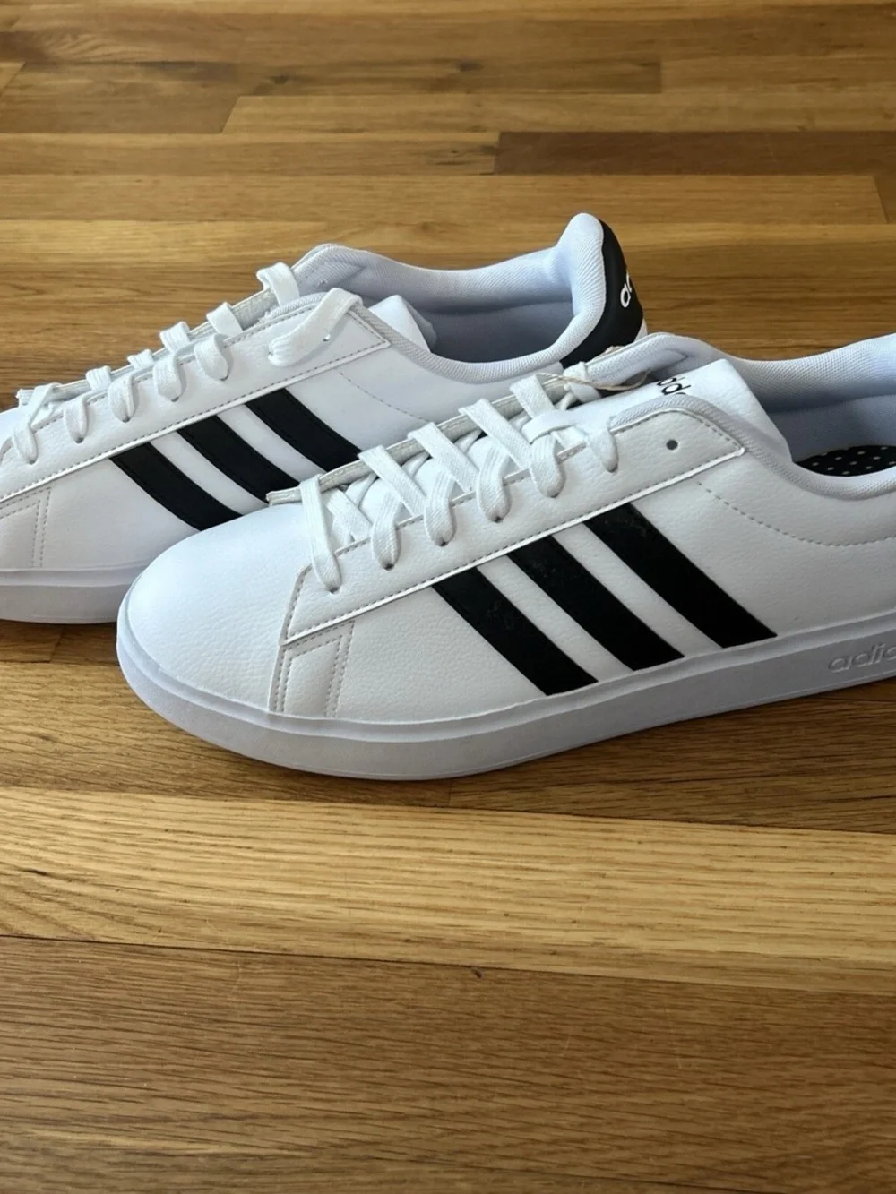 Adidas Mens Grand Court Cloudfoam Comfort Shoes Casual Sneakers 10.5